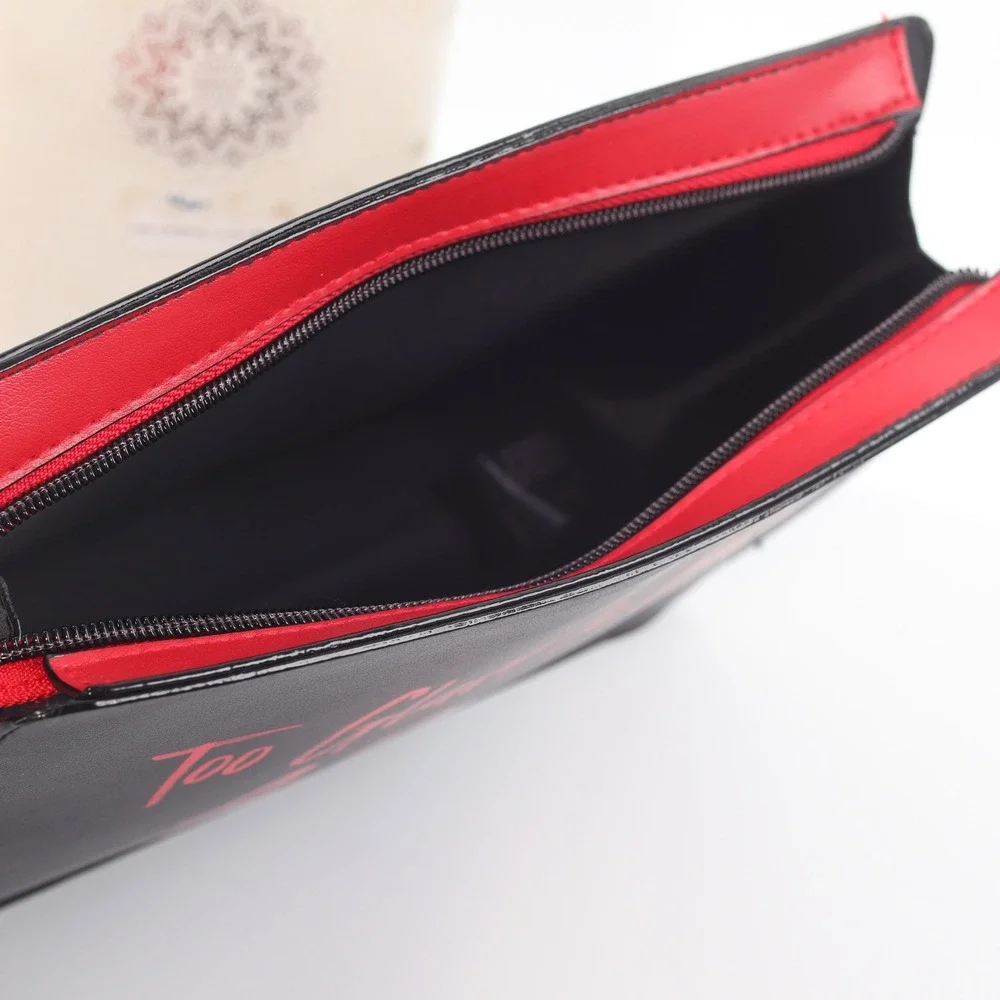 Victorias Secret Too Glam To Give A Damn Black Red Heart Sunglasses Makeup Bag